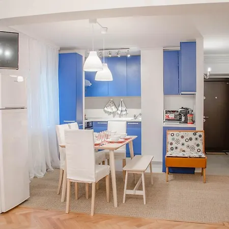 Scandinavian By Citylife Suites Бухарест