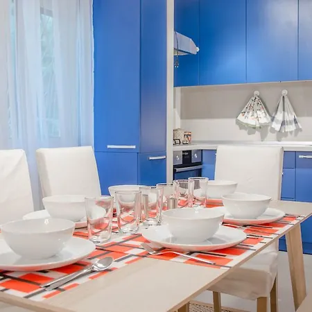 Апартаменты Scandinavian By Citylife Suites
